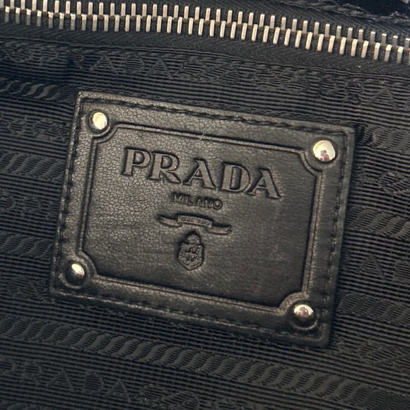 ⭐️Prada Nappa Ruffle Leather Satchel Black | 2008 Authentic | Box, Dust Bag - Picture 4 of 6